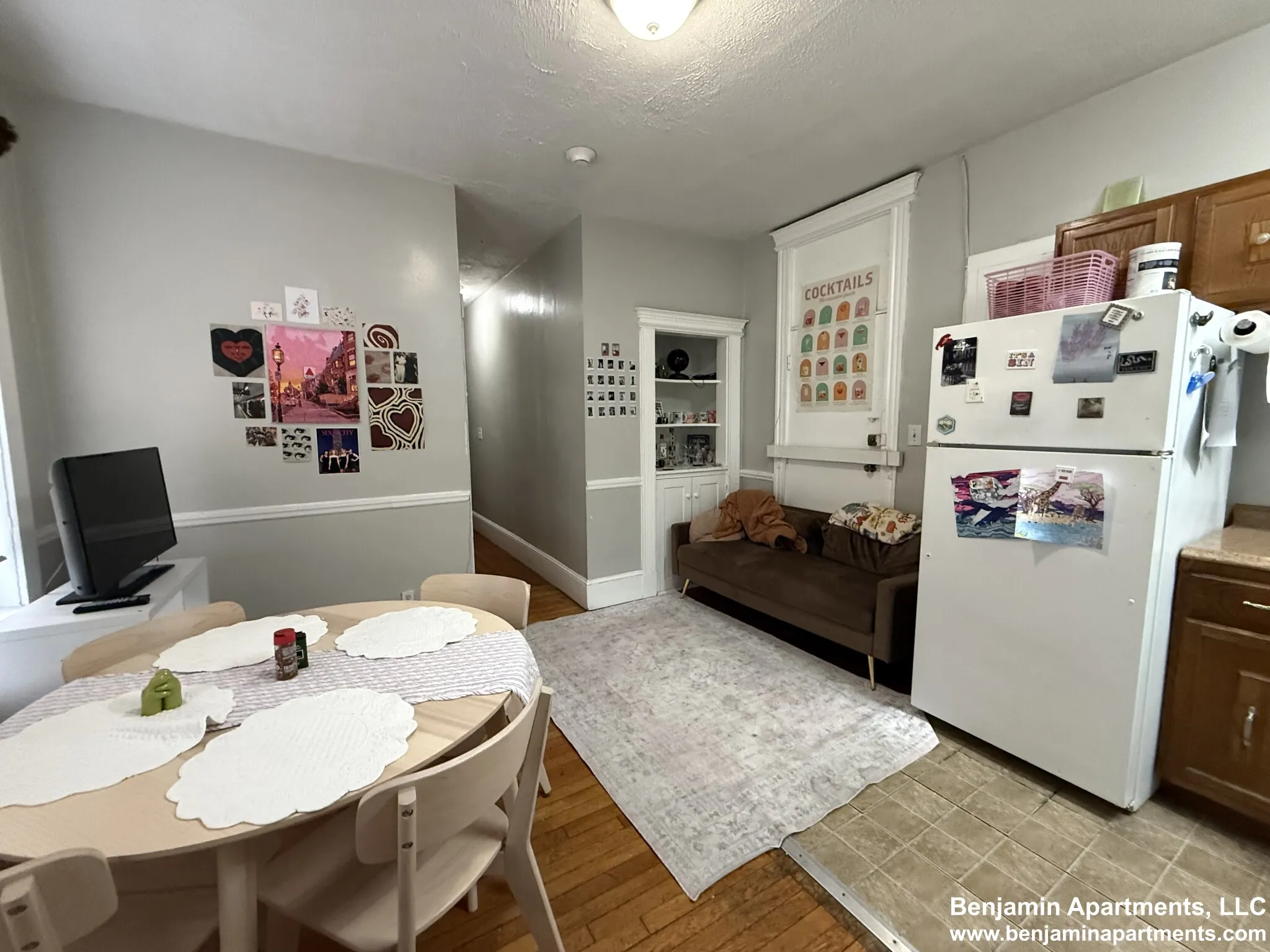 3 bed, 1 bath apartment for rent at 447 Park Dr Unit 2D, Fenway — photo 8 of 9