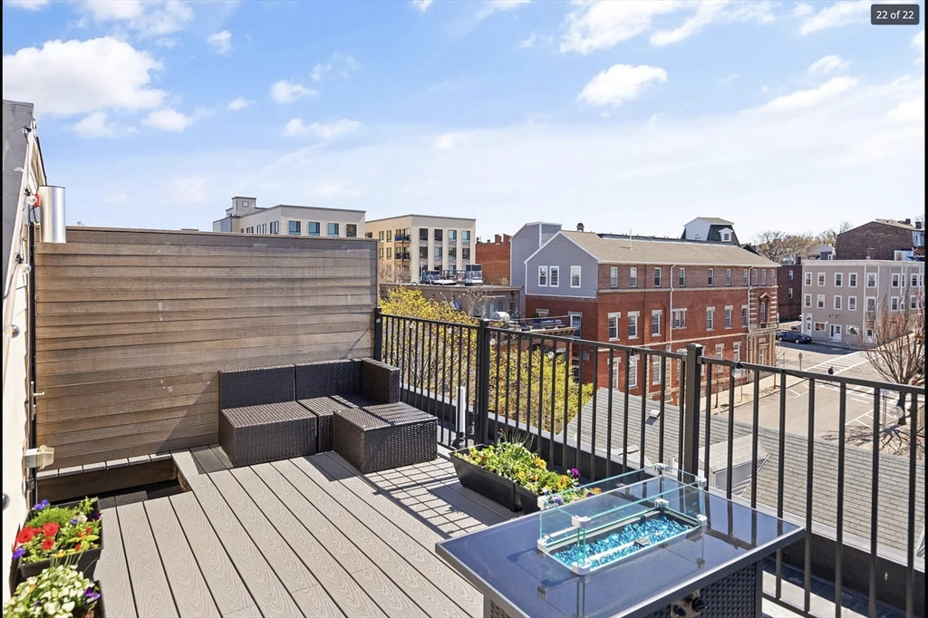 3 bed, 2 bath apartment for rent at 447 W 4th St Unit 2, South Boston — photo 18 of 22