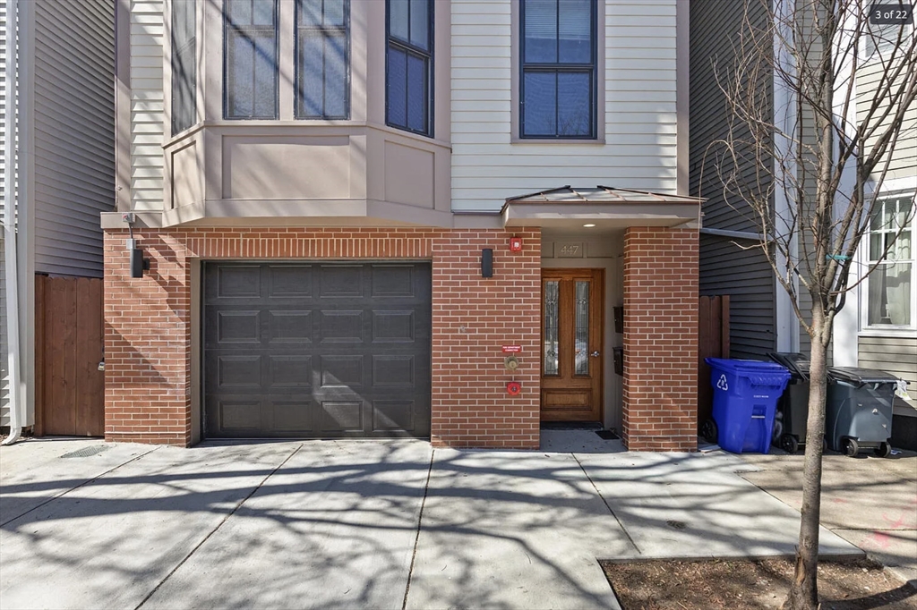 3 bed, 2 bath apartment for rent at 447 W 4th St Unit 2, South Boston — photo 21 of 22