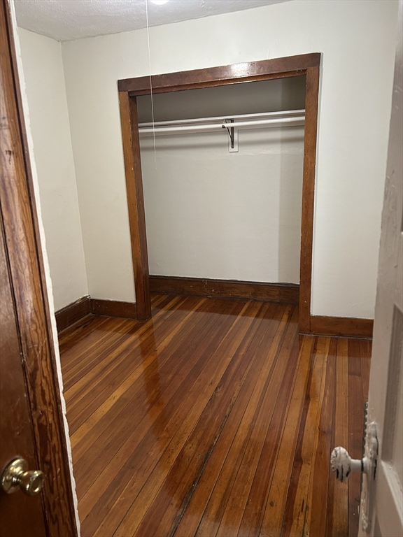 1 bed, 1 bath apartment for rent at 448 Dickinson St Unit 1R, Springfield — photo 3 of 6