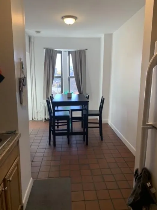 3 bed, 1 bath apartment for rent at 448 Park Dr Unit 10, Fenway — photo 47 of 84