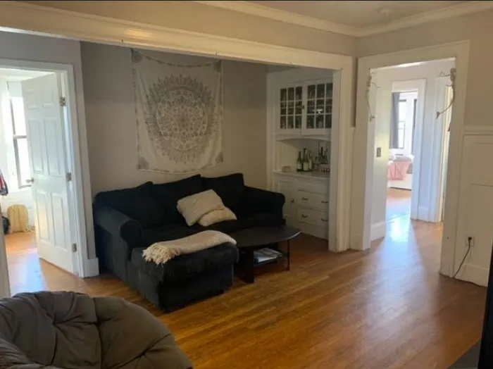 3 bed, 1 bath apartment for rent at 448 Park Dr Unit 10, Fenway — photo 7 of 84