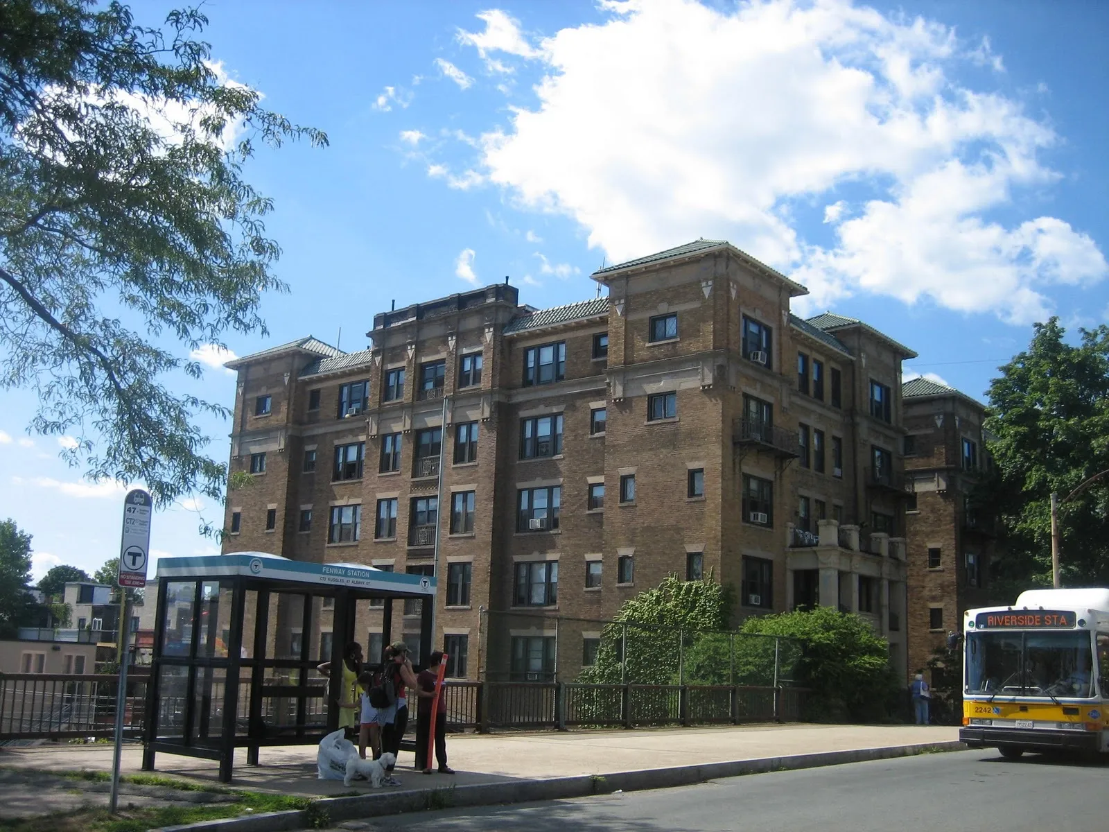 3 bed, 1 bath apartment for rent at 448 Park Dr Unit 10, Fenway — photo 59 of 84