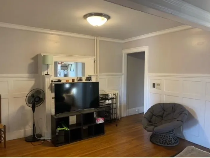3 bed, 1 bath apartment for rent at 448 Park Dr Unit 10, Fenway — photo 9 of 84