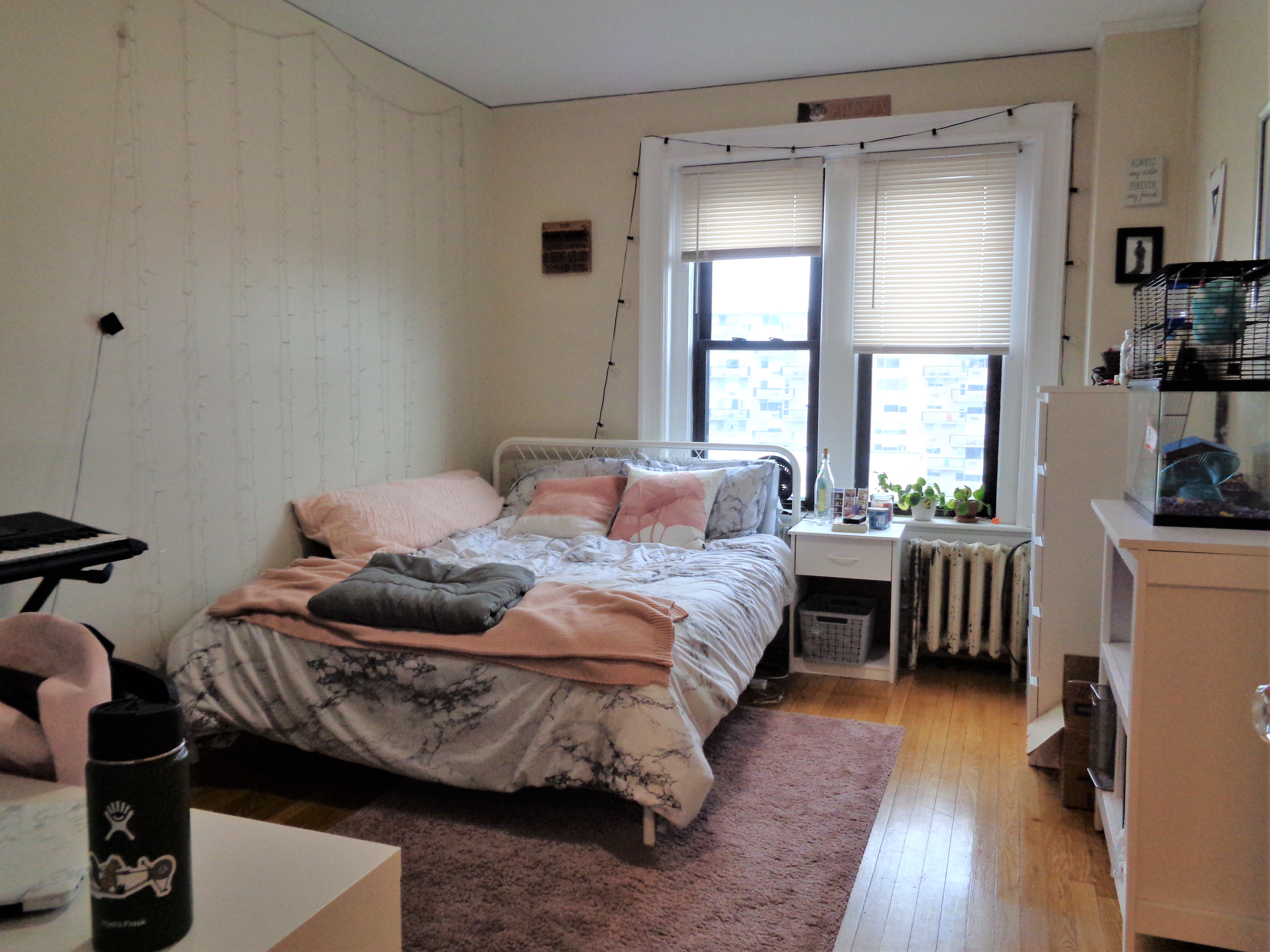 3 bed, 1 bath apartment for rent at 448 Park Dr Unit 11, Fenway — photo 6 of 9