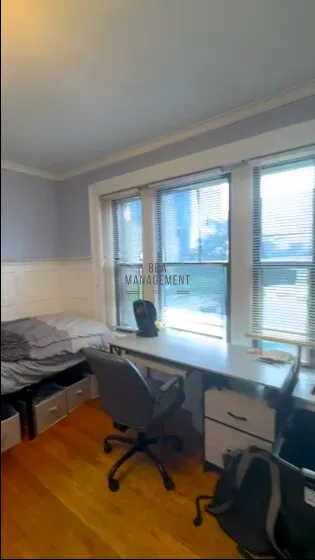 3 bed, 1 bath apartment for rent at 448 Park Dr Unit 13, Fenway — photo 34 of 42