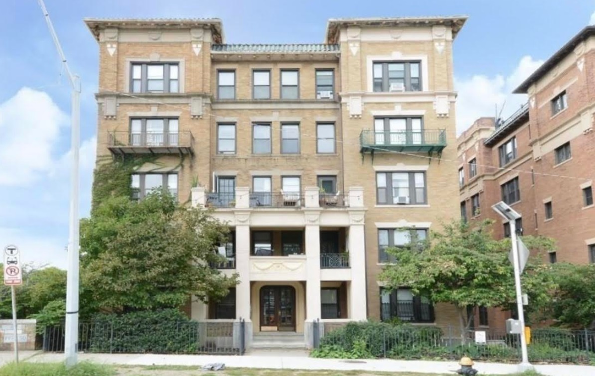 3 bed, 1 bath apartment for rent at 448 Park Dr Unit 19A, Fenway — photo 23 of 46