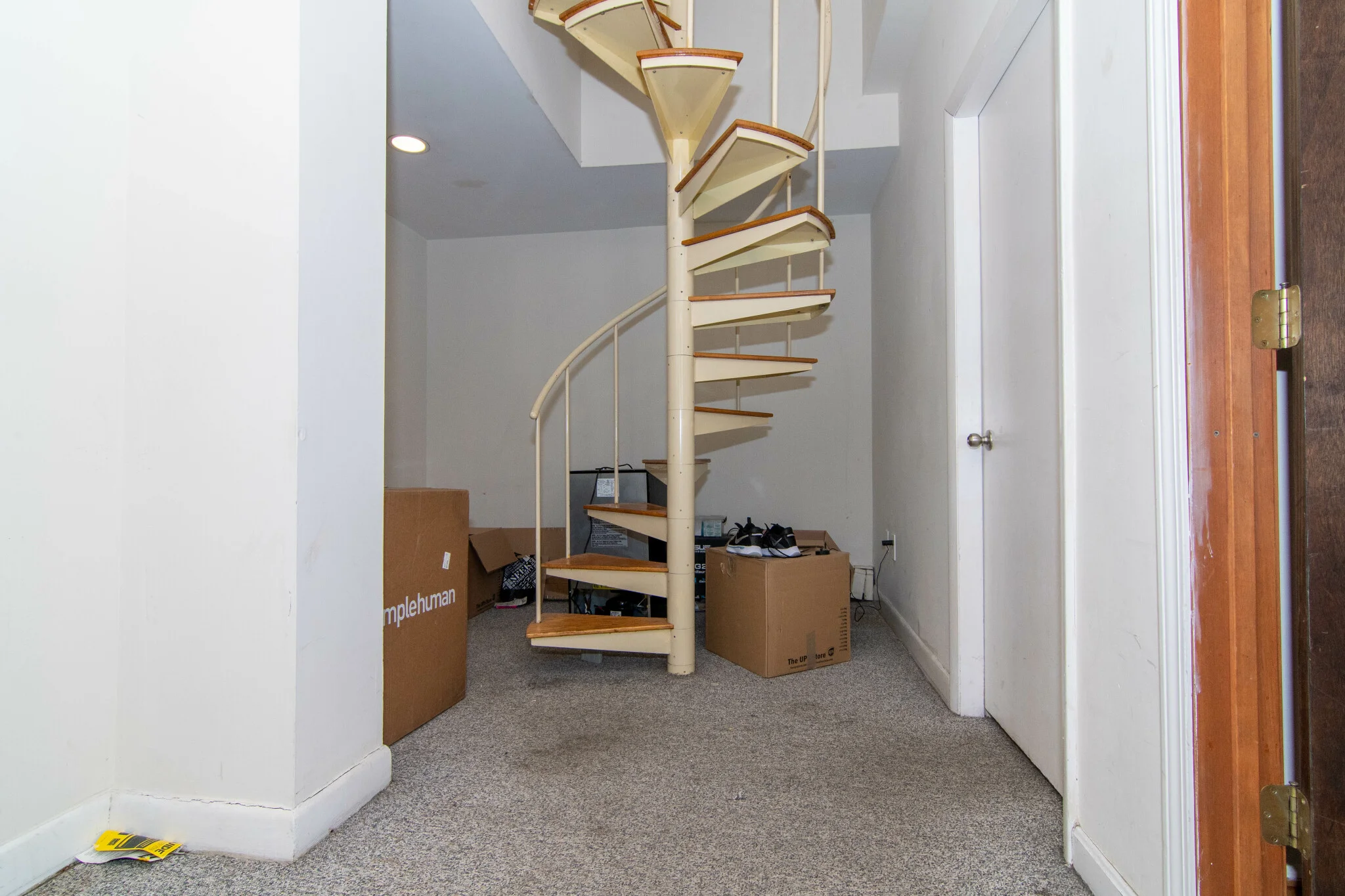 4 bed, 2 bath apartment for rent at 448 Park Dr Unit 1W, Fenway — photo 65 of 68