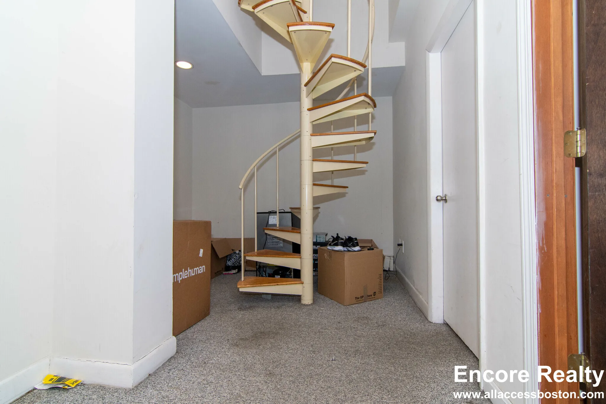 4 bed, 2 bath apartment for rent at 448 Park Dr Unit 1W, Fenway — photo 31 of 68