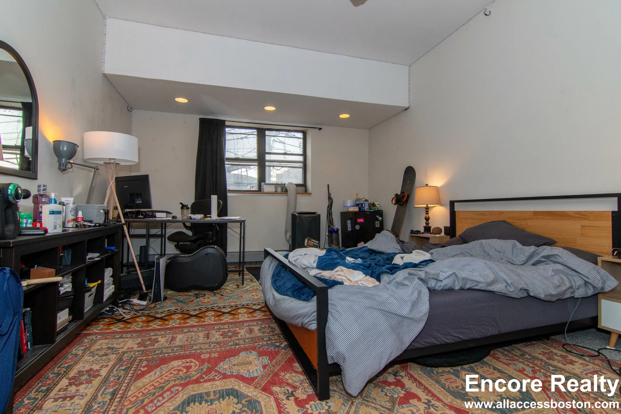 4 bed, 2 bath apartment for rent at 448 Park Dr Unit 1W, Fenway — photo 20 of 68