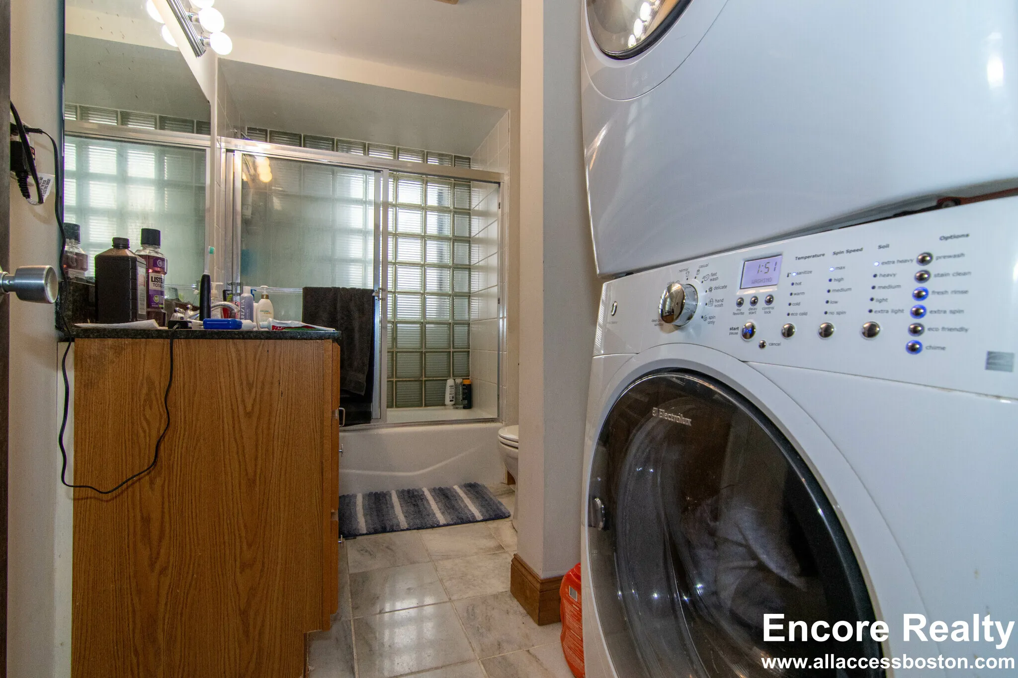 4 bed, 2 bath apartment for rent at 448 Park Dr Unit 1W, Fenway — photo 18 of 68