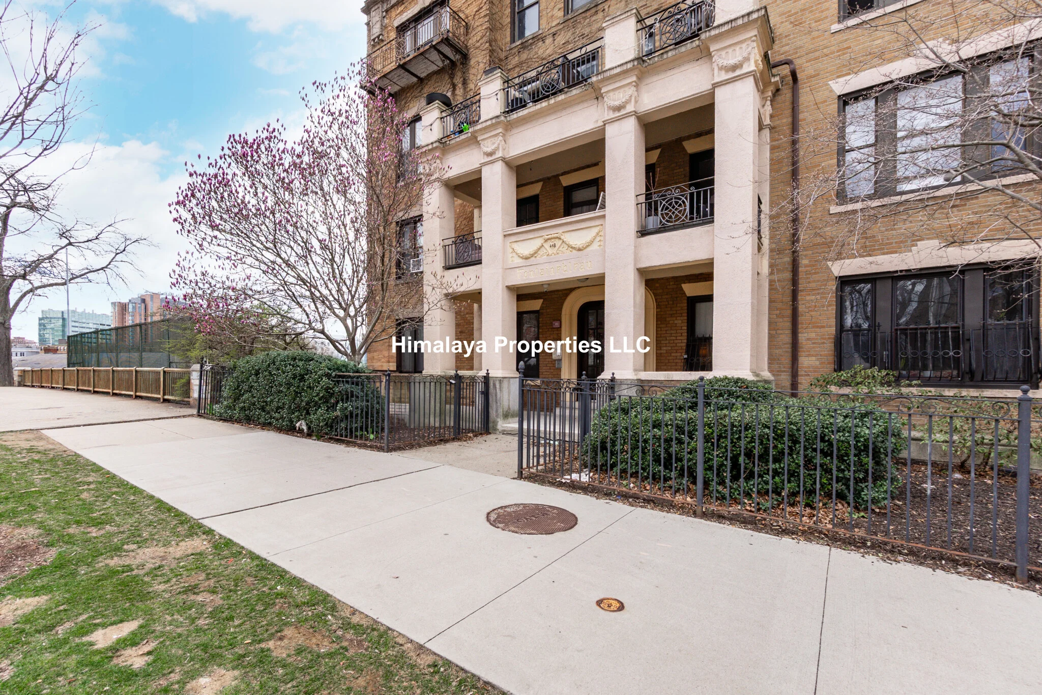 5 bed, 2 bath apartment for rent at 448 Park Dr Unit 4, Fenway — photo 34 of 34
