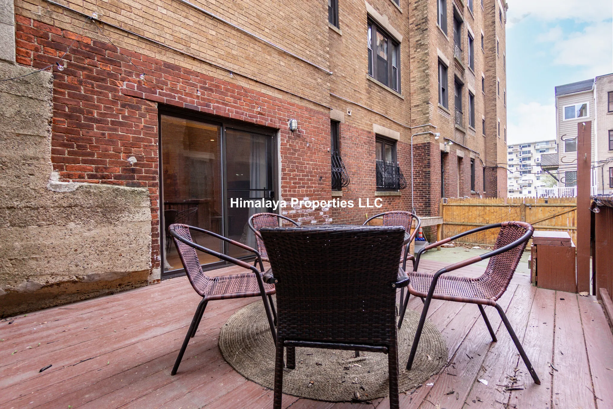 5 bed, 2 bath apartment for rent at 448 Park Dr Unit 4, Fenway — photo 29 of 34