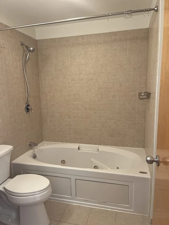 2 bed, 1 bath apartment for rent at 449-463 Washington Unit 7D, Midtown — photo 15 of 26