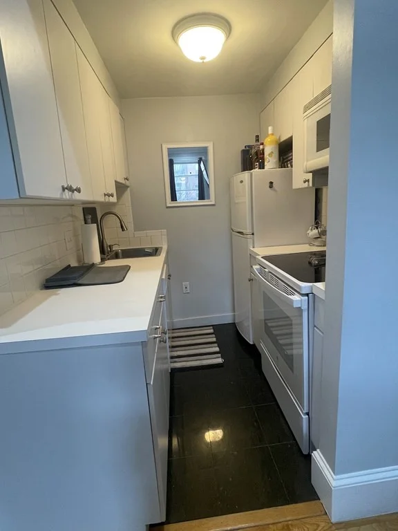 1 bed, 1 bath apartment for rent at 449 Beacon St Unit 7, Back Bay — photo 6 of 9
