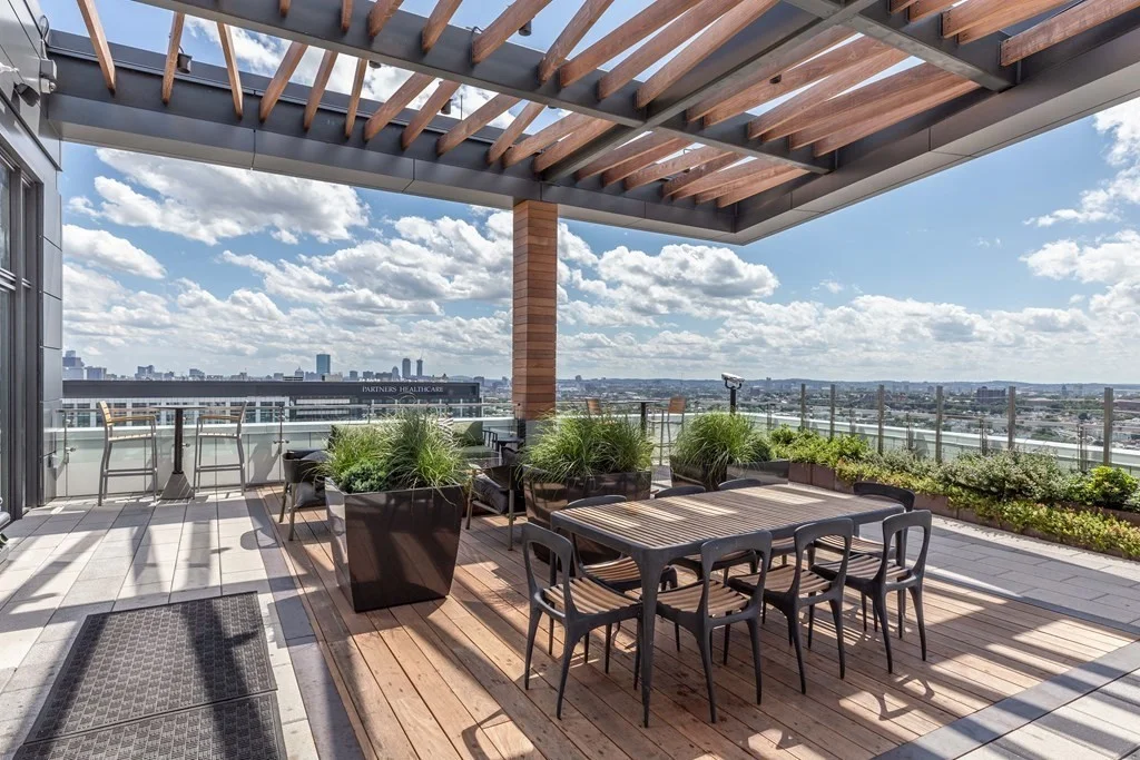 Studio bed, 1 bath apartment for rent at 449 Canal St Unit 810, Assembly Square — photo 1 of 13