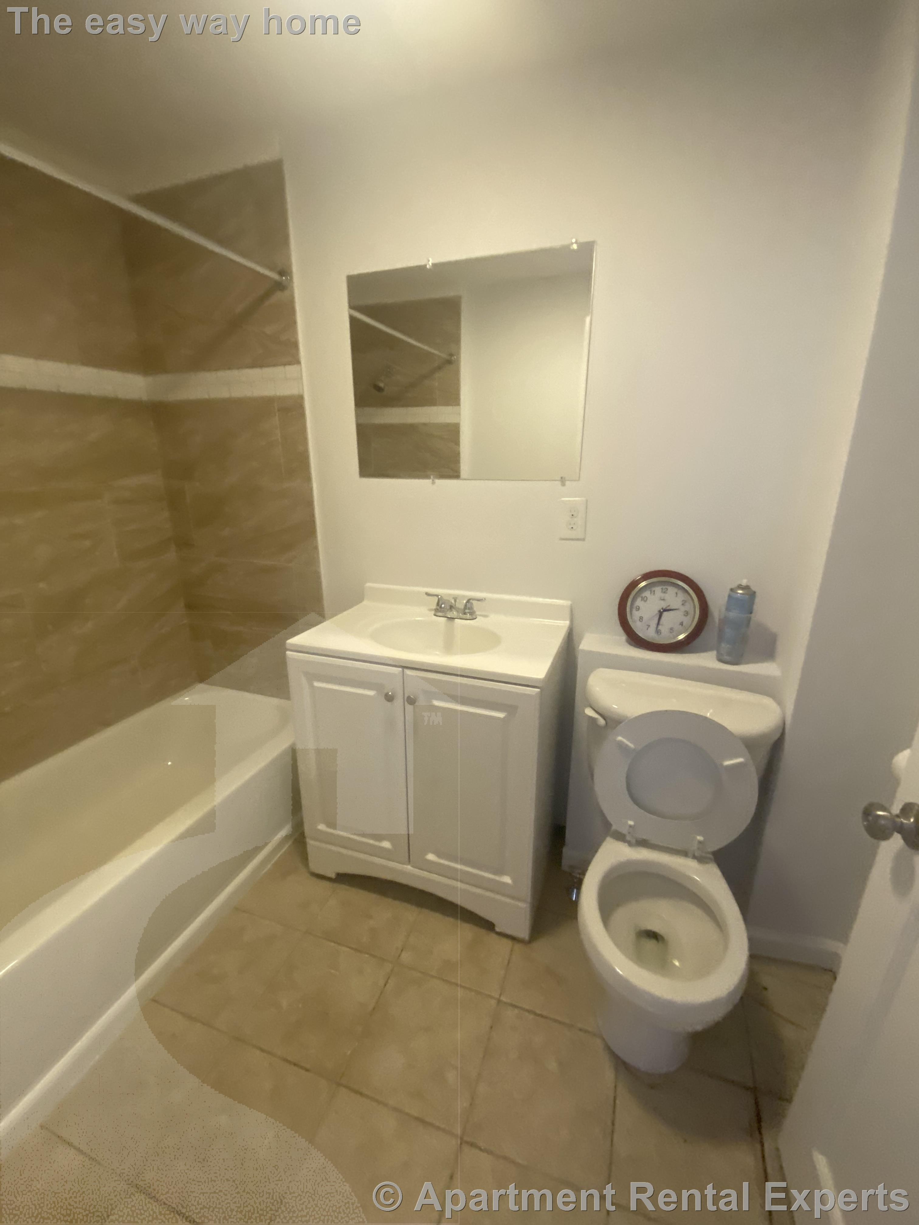 4 bed, 1 bath apartment for rent at 449 Somerville Ave Unit 2, Porter Square — photo 10 of 13
