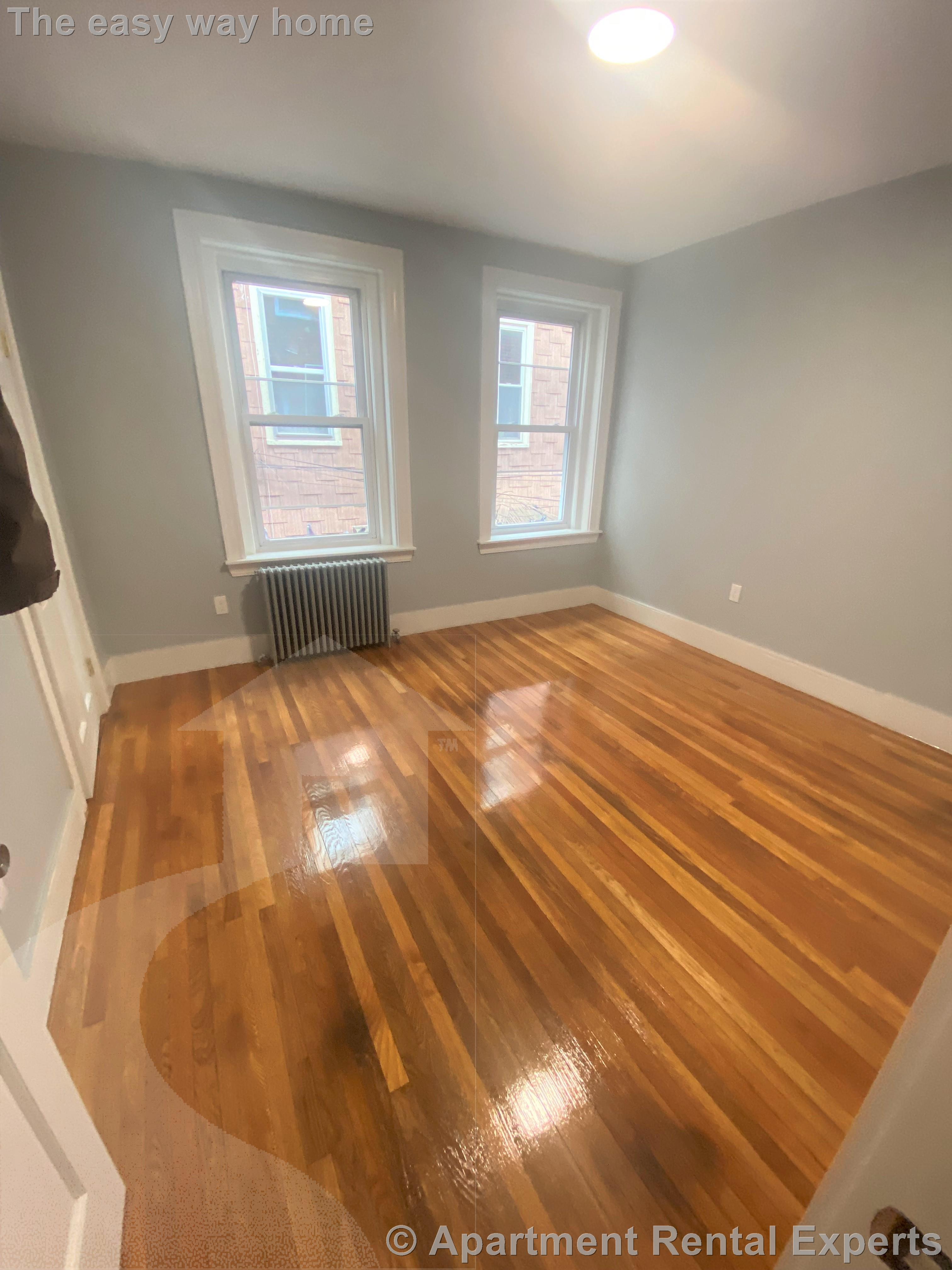 4 bed, 1 bath apartment for rent at 449 Somerville Ave Unit 2, Porter Square — photo 9 of 13