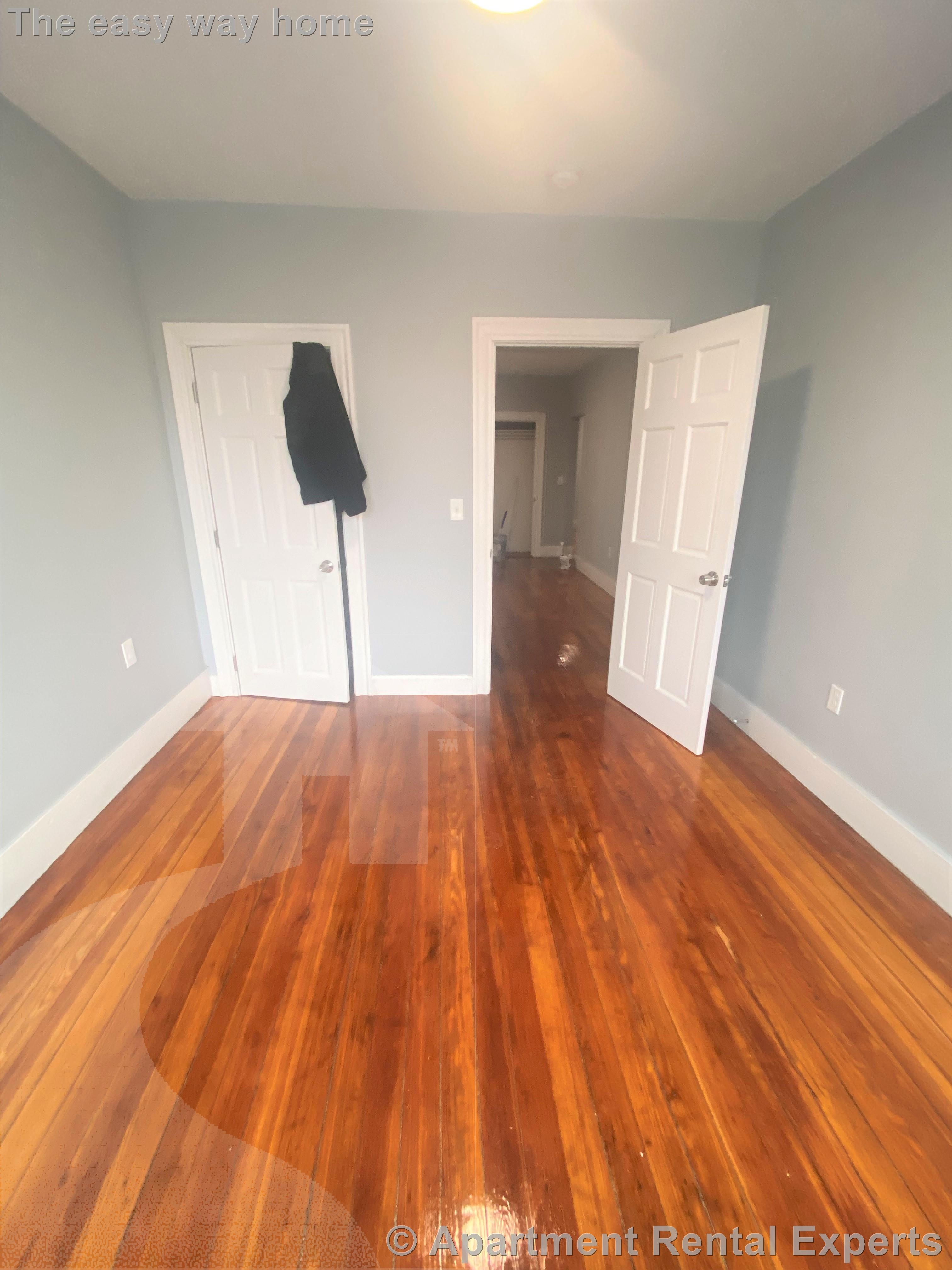 4 bed, 1 bath apartment for rent at 449 Somerville Ave Unit 2, Porter Square — photo 7 of 13