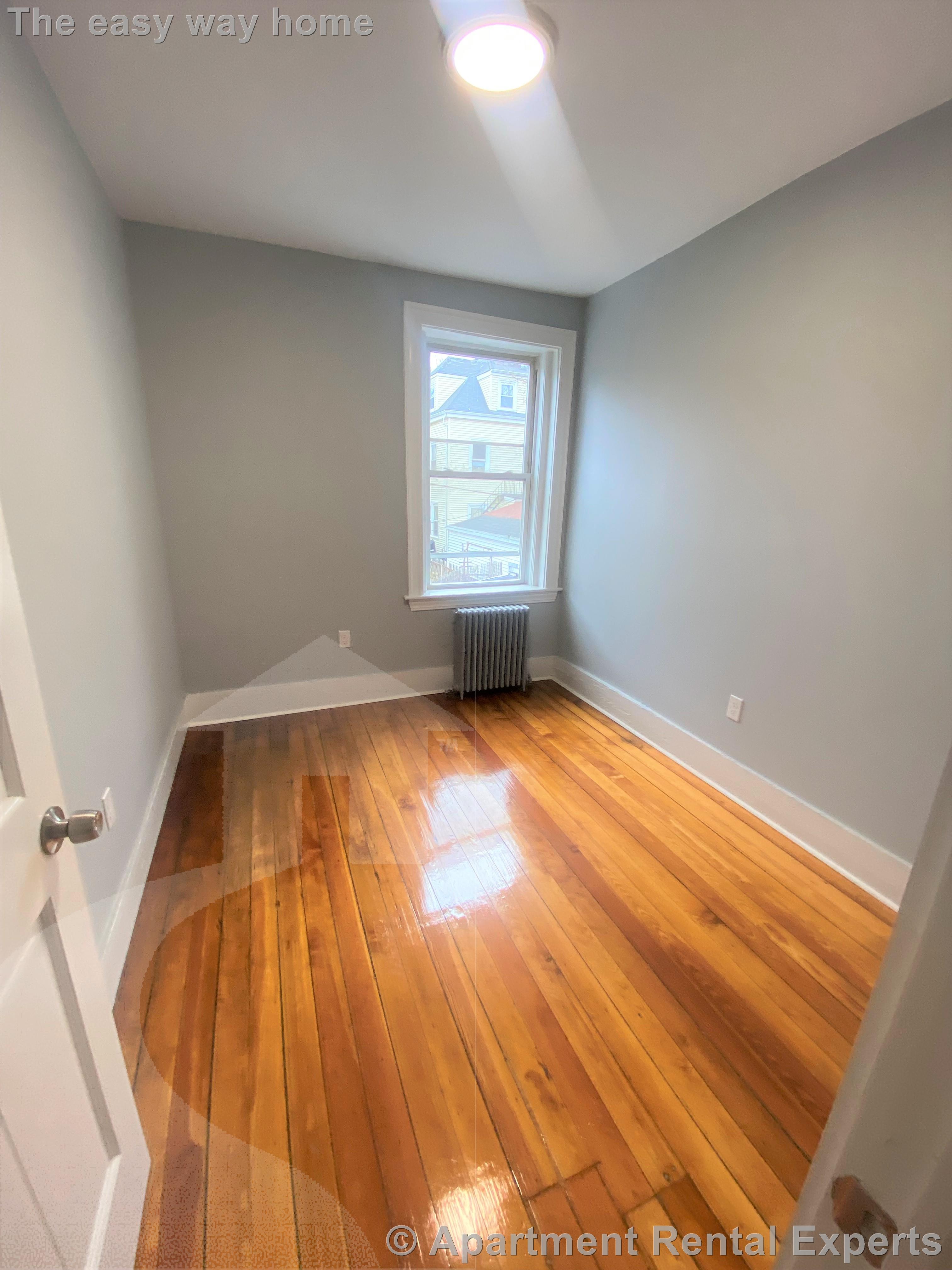 4 bed, 1 bath apartment for rent at 449 Somerville Ave Unit 2, Porter Square — photo 11 of 13