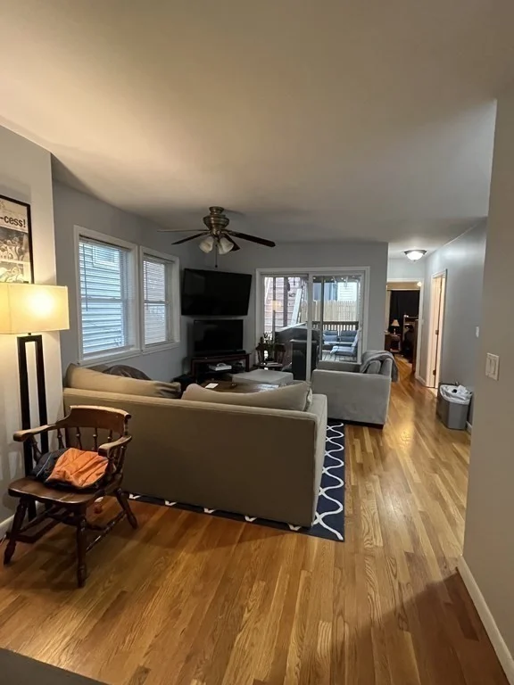2 bed, 1 bath apartment for rent at 449 W 4th St Unit 1, Boston — photo 5 of 11