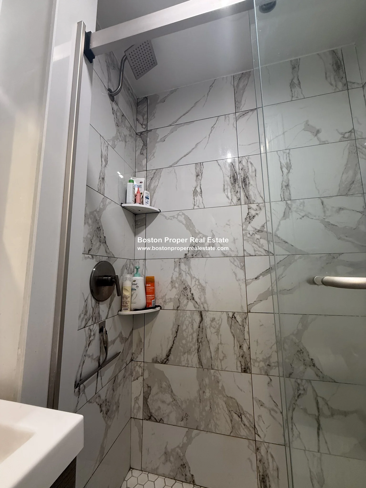 1 bed, 1 bath apartment for rent at 44A Joy St Unit 8, Beacon Hill — photo 5 of 14