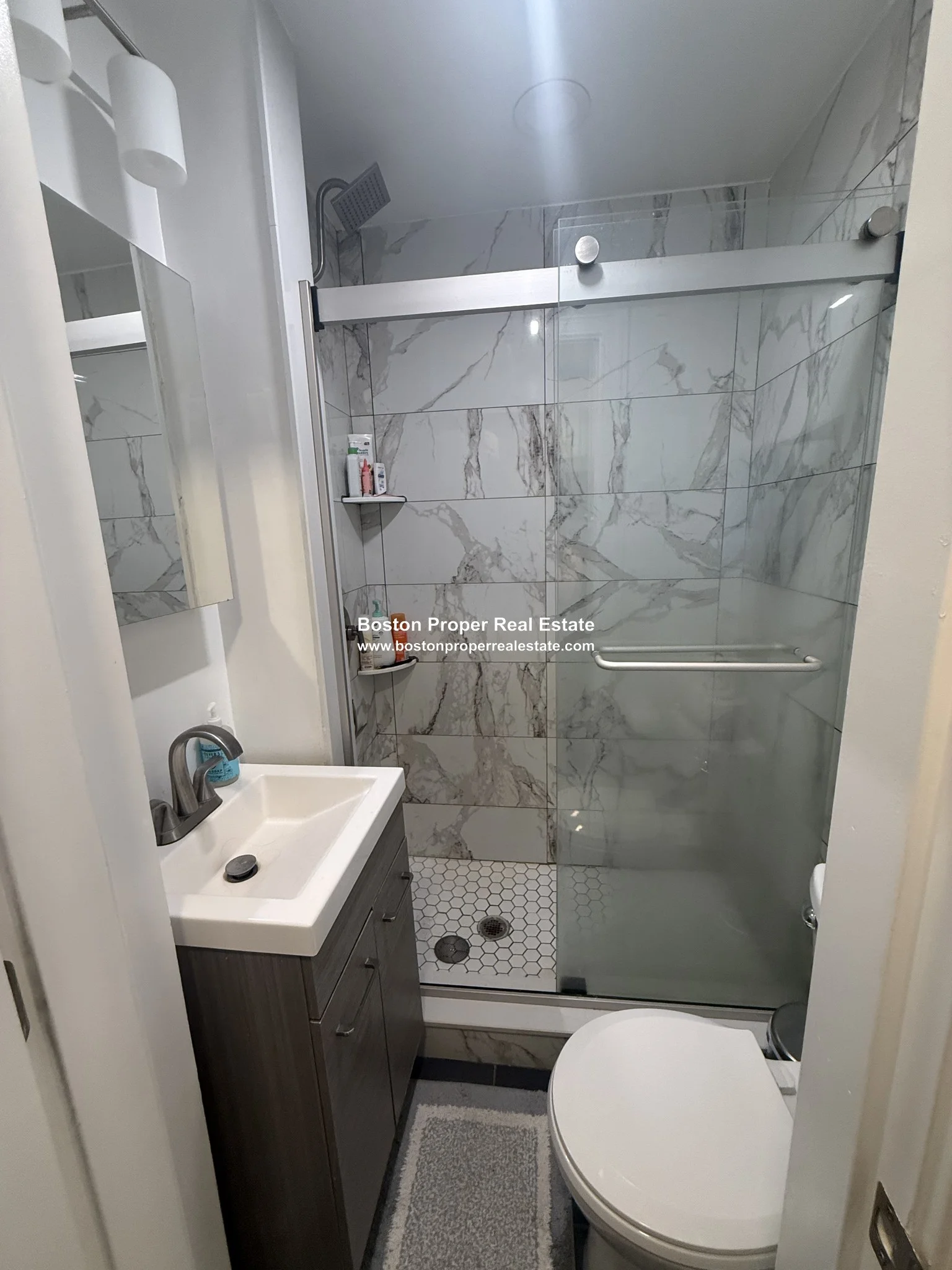 1 bed, 1 bath apartment for rent at 44A Joy St Unit 8, Beacon Hill — photo 4 of 14