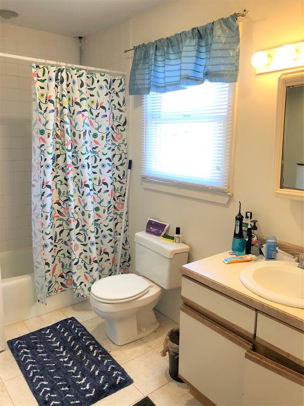 3 bed, 2 bath apartment for rent at 44A Union St Unit 1, Wellington-Harrington — photo 16 of 22