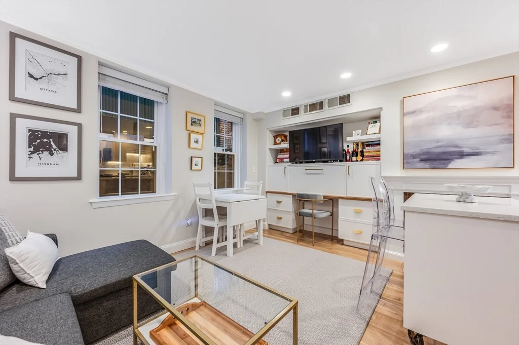1 bed, 1 bath apartment for rent at 45 1/2 Garden St Unit 45H, Beacon Hill — photo 9 of 24