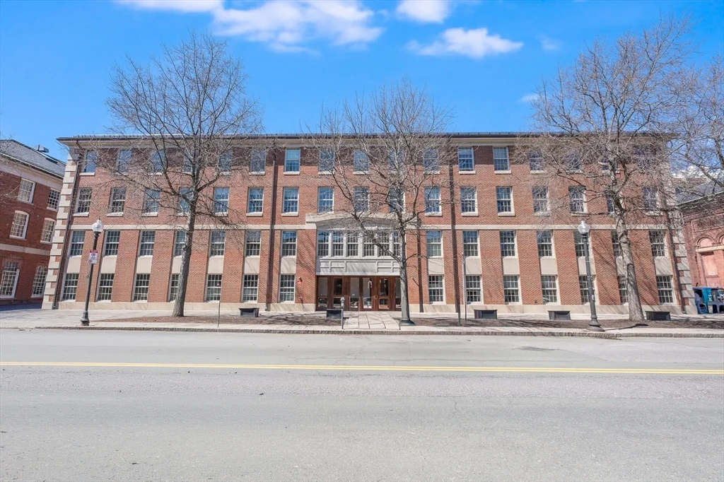 2 bed, 2 bath apartment for rent at 45 1st Ave Unit 107, Charlestown — photo 22 of 24