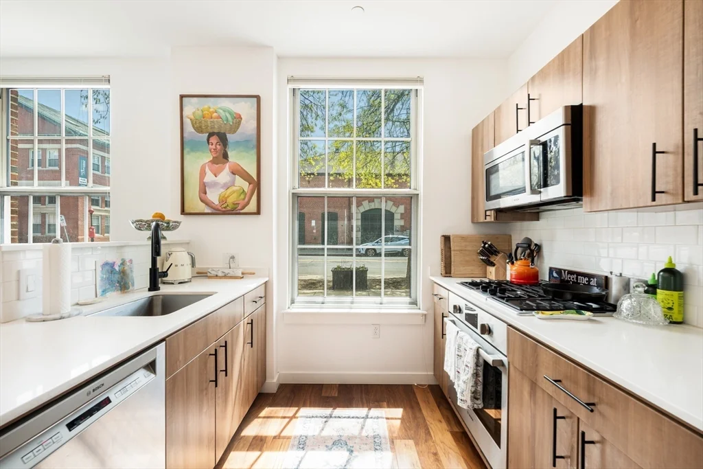 2 bed, 2 bath apartment for rent at 45 1st Ave Unit 107, Charlestown — photo 3 of 24