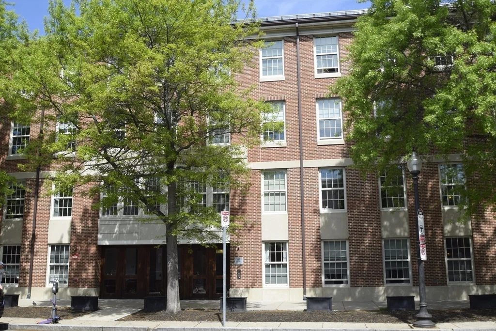 2 bed, 1 bath apartment for rent at 45 1st Ave Unit 302, Charlestown — photo 14 of 19