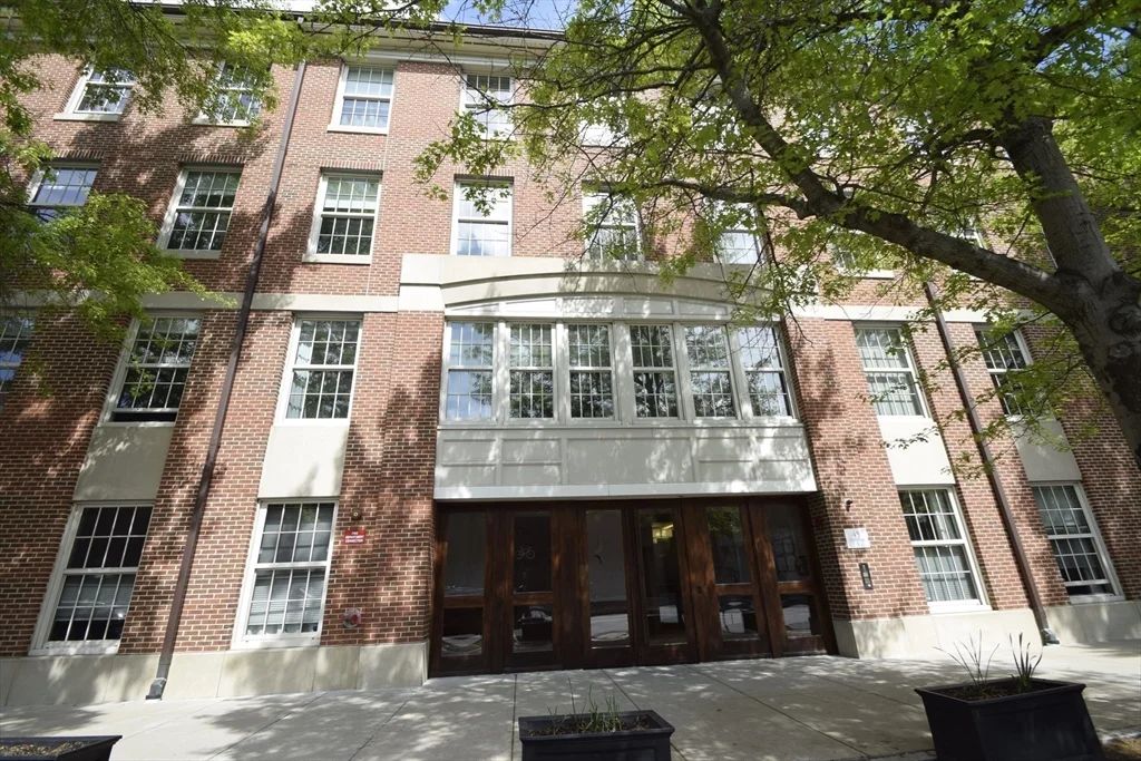 2 bed, 1 bath apartment for rent at 45 1st Ave Unit 302, Charlestown — photo 13 of 19