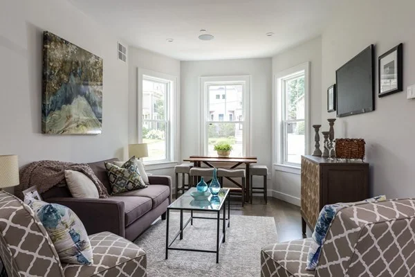 2 bed, 1 bath apartment for rent at 45-47 Clement Ave Unit 3, West Roxbury — photo 3 of 39