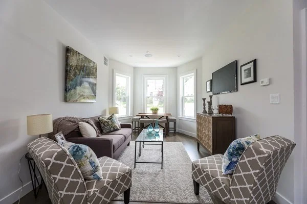 2 bed, 1 bath apartment for rent at 45-47 Clement Ave Unit 3, West Roxbury — photo 5 of 39