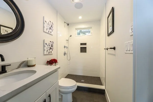 2 bed, 1 bath apartment for rent at 45-47 Clement Ave Unit 3, West Roxbury — photo 19 of 39