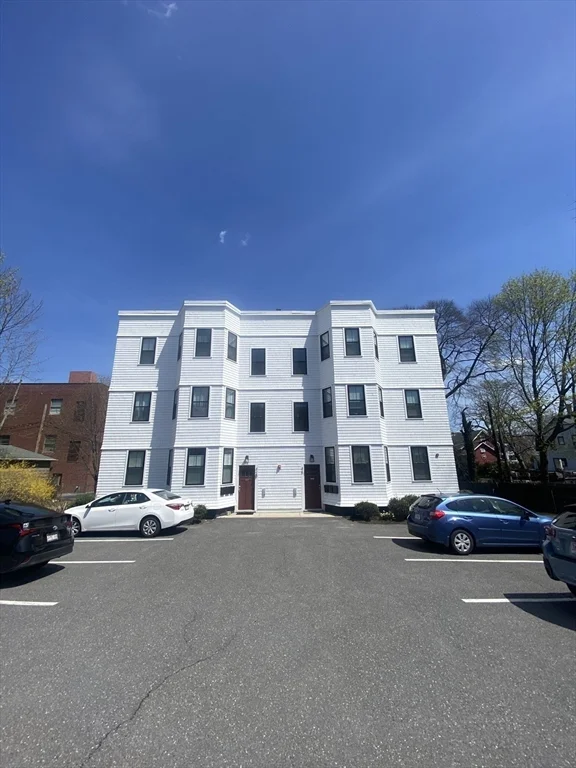 2 bed, 1 bath apartment for rent at 45-47 Clement Ave Unit 3, West Roxbury — photo 1 of 39
