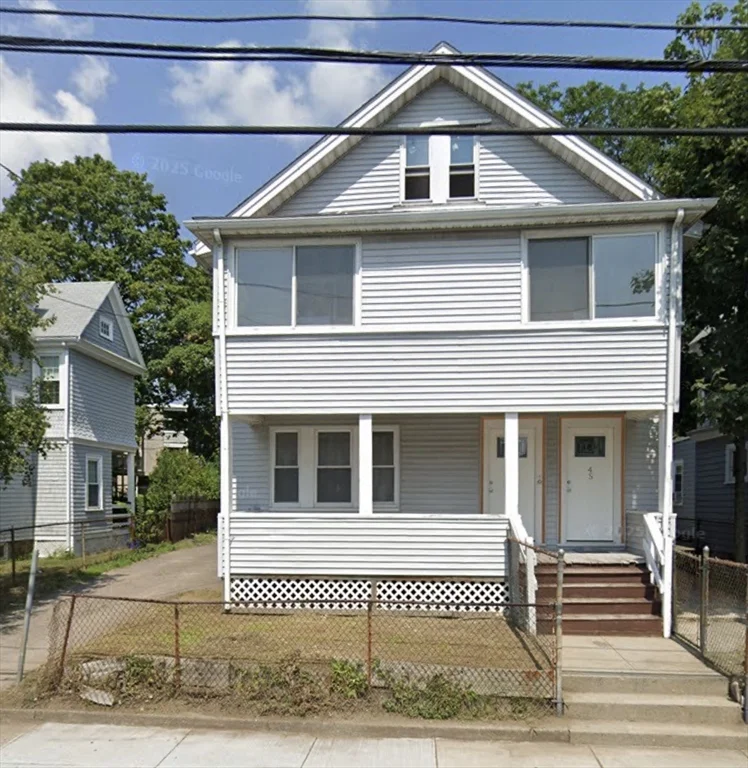 3 bed, 1 bath apartment for rent at 45-47 Coolidge Rd Unit 2, Allston — photo 1 of 11