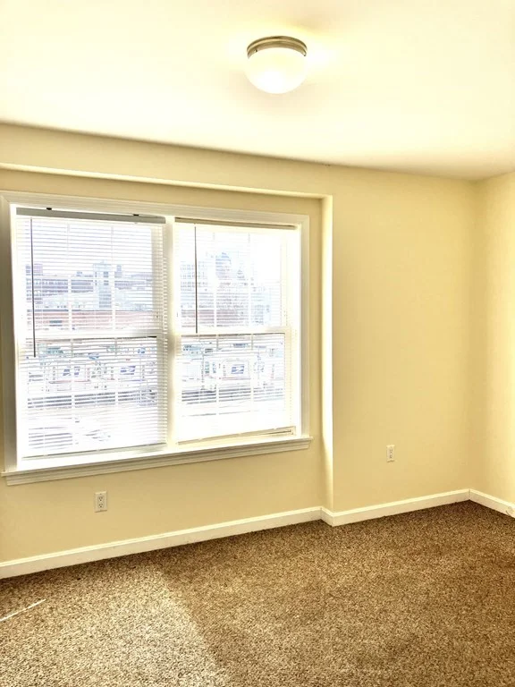 3 bed, 2 bath apartment for rent at 45-51 Liberty Unit 45, Lynn — photo 9 of 11