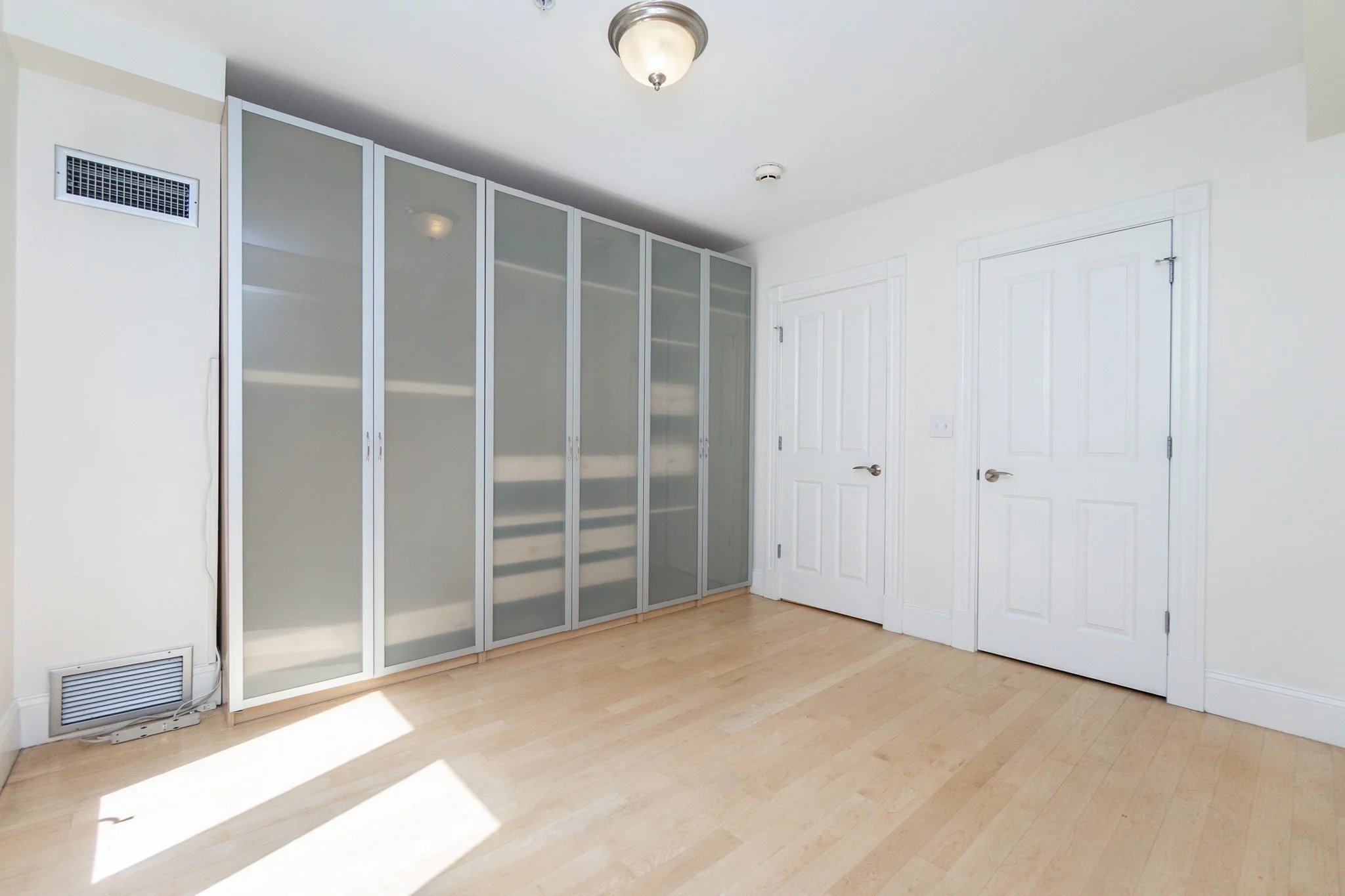 1 bed, 1 bath apartment for rent at 45-55 W Broadway Unit 208, South Boston — photo 12 of 17