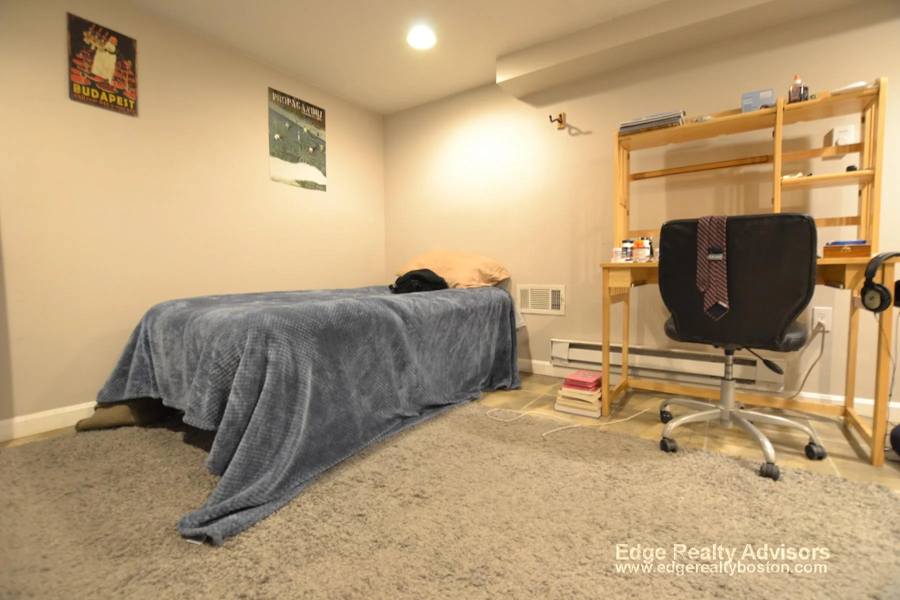 4 bed, 2 bath apartment for rent at 45 Allston St Unit 2, Allston — photo 9 of 9
