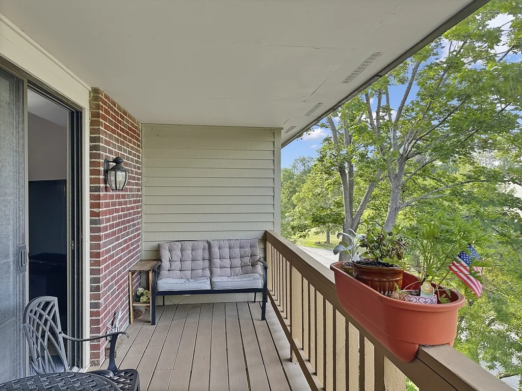 2 bed, 1 bath apartment for rent at 45 Apache Way Unit 45, Tewksbury — photo 5 of 11