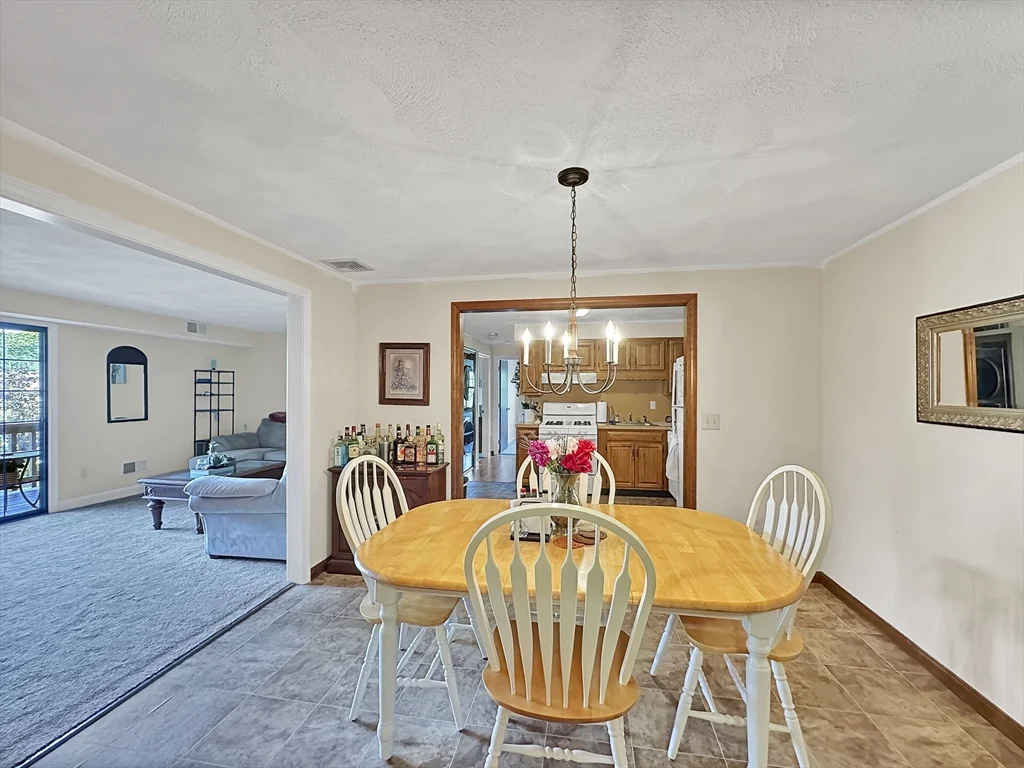 2 bed, 1 bath apartment for rent at 45 Apache Way Unit 45, Tewksbury — photo 2 of 11