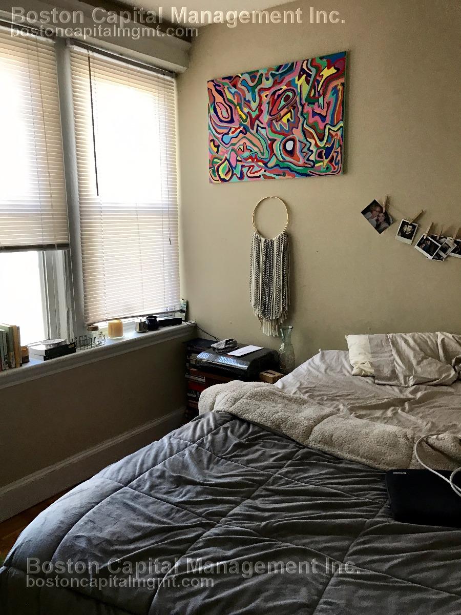 2 bed, 1 bath apartment for rent at 45 Ashford St Unit 12A, Allston — photo 6 of 7