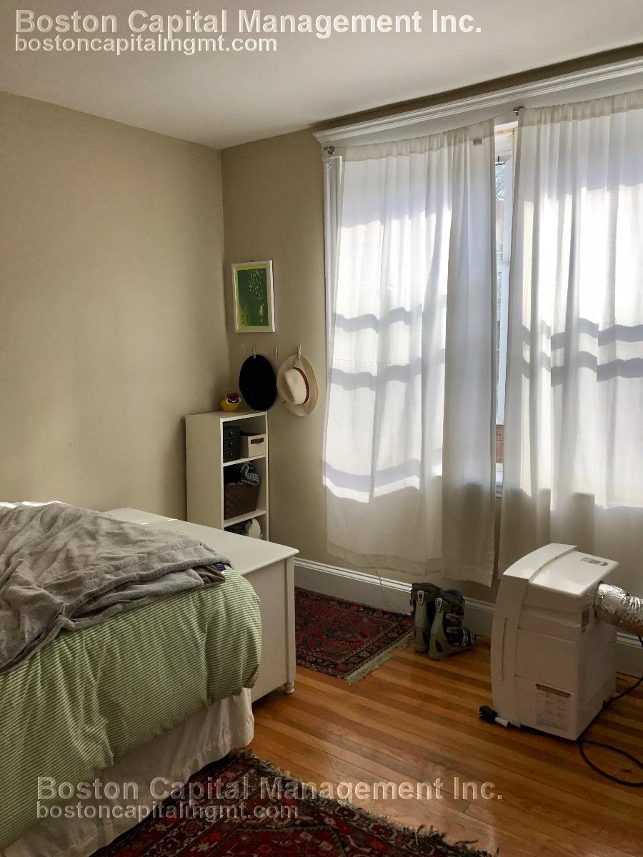 2 bed, 1 bath apartment for rent at 45 Ashford St Unit 12A, Allston — photo 5 of 7