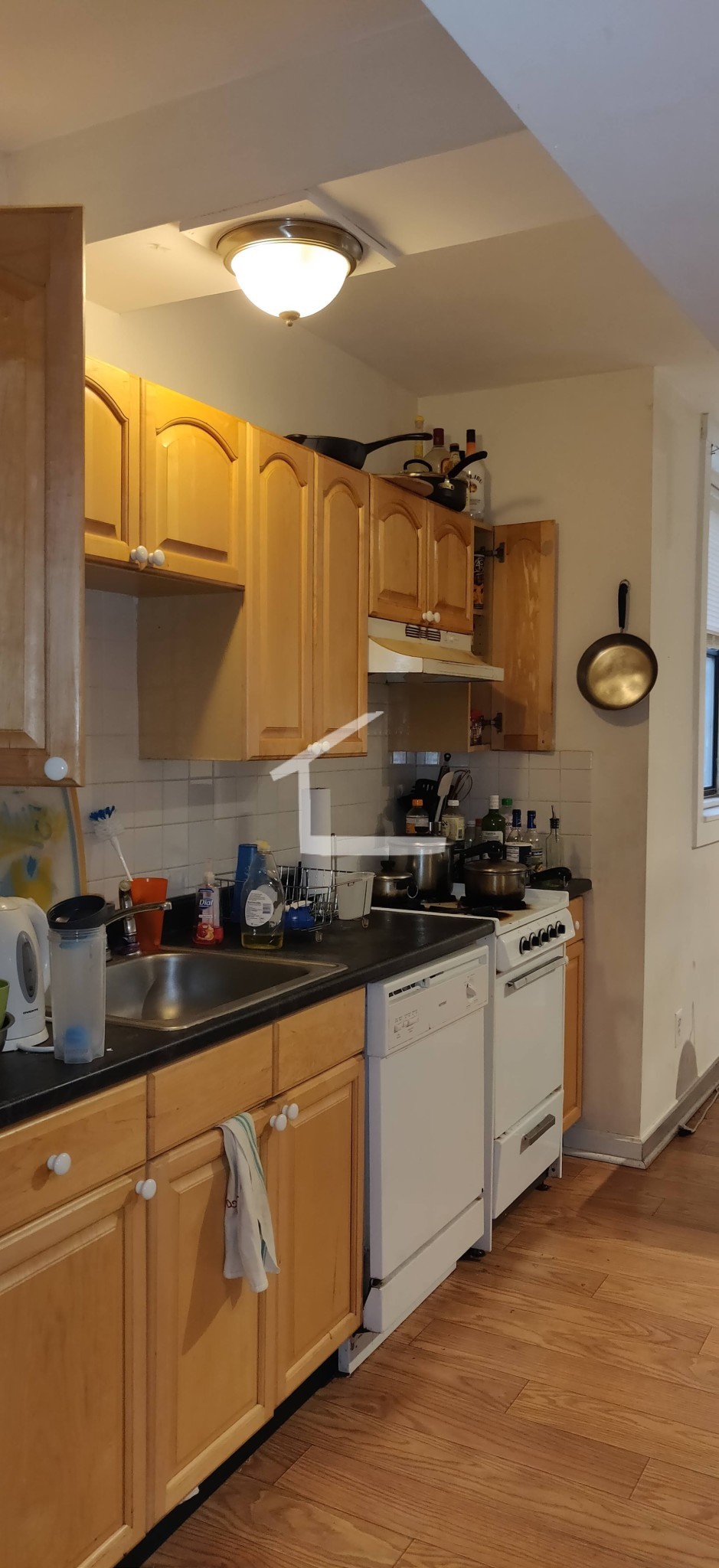 3 bed, 2 bath apartment for rent at 45 Ashford St Unit 3, Allston — photo 14 of 18