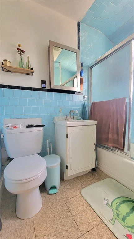 2 bed, 1 bath apartment for rent at 45 Auburn St Unit 3, Coolidge Corner — photo 11 of 13