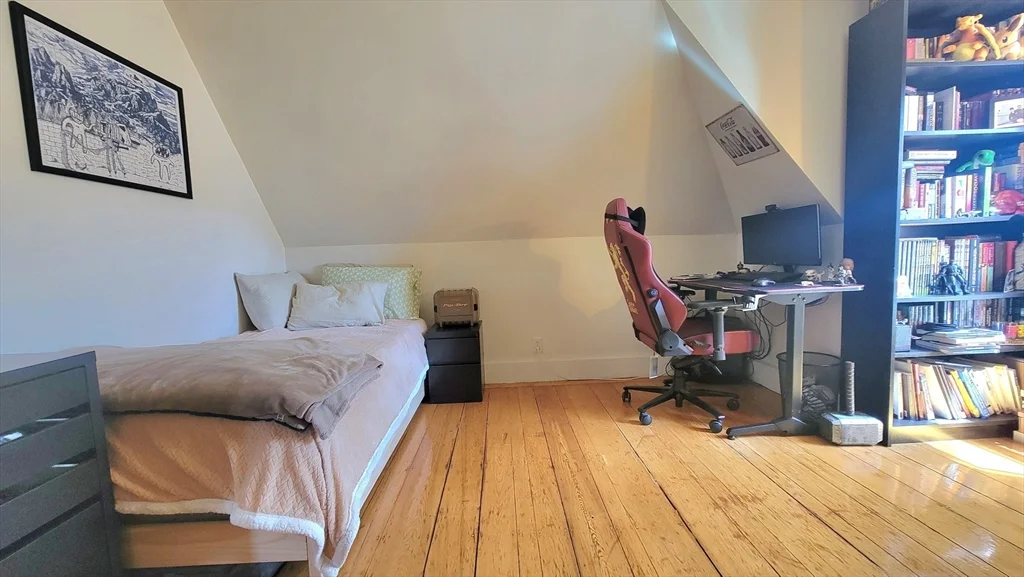 2 bed, 1 bath apartment for rent at 45 Auburn St Unit 3, Coolidge Corner — photo 8 of 13
