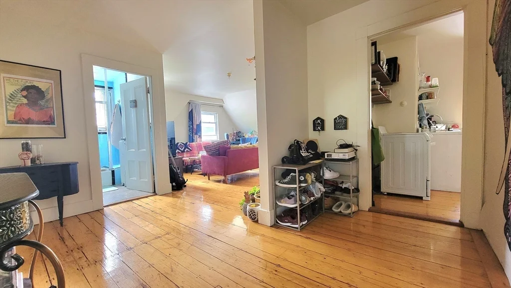2 bed, 1 bath apartment for rent at 45 Auburn St Unit 3, Coolidge Corner — photo 4 of 13