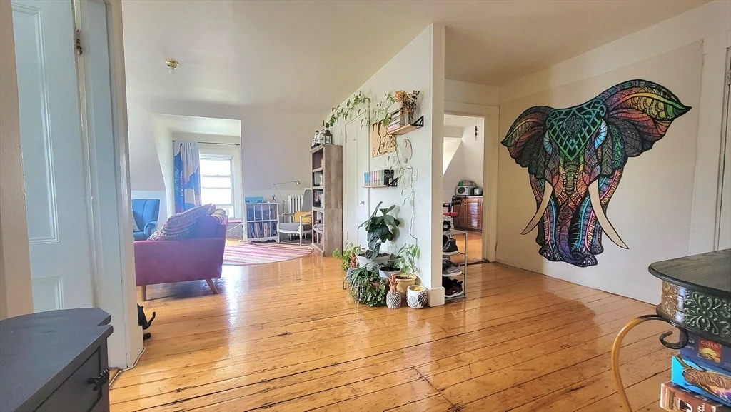 2 bed, 1 bath apartment for rent at 45 Auburn St Unit 3, Coolidge Corner — photo 3 of 13